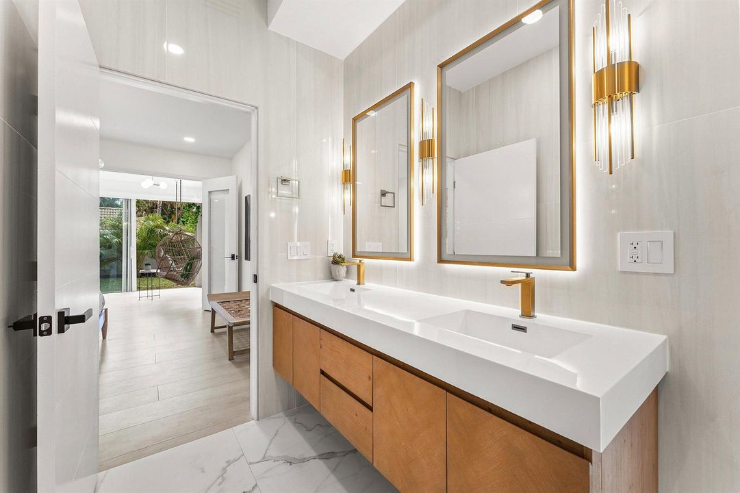041-1210DelrayLakesDrive-DelrayBeach-FL-