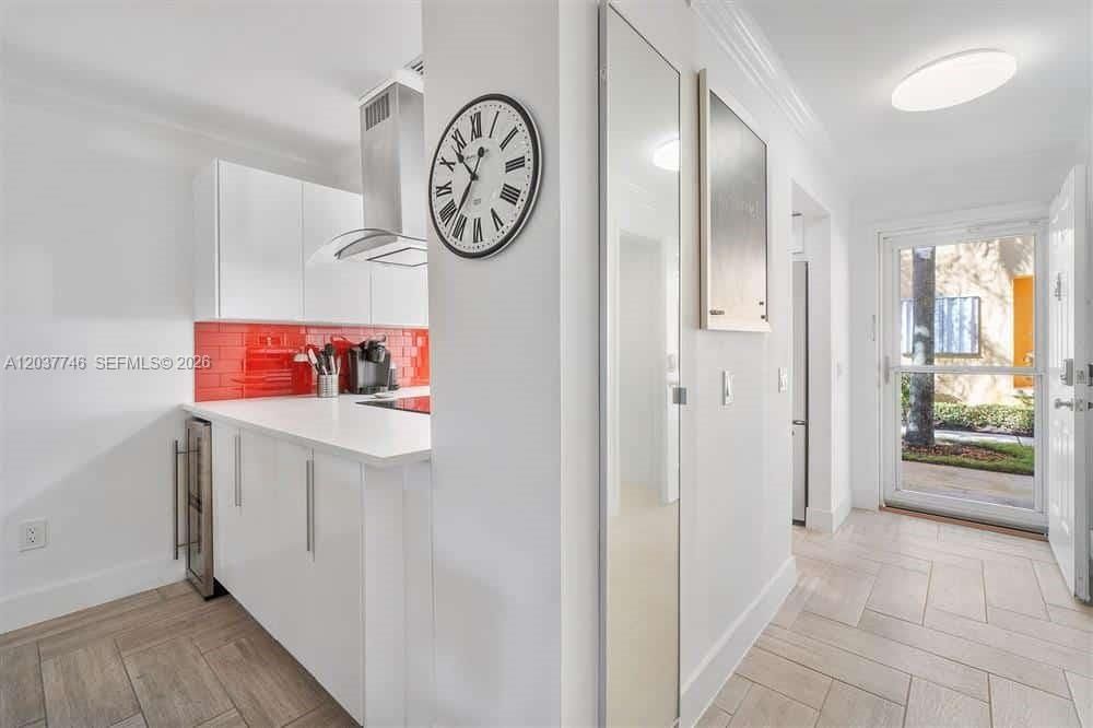 For Rent: $2,100 (2 beds, 2 baths, 1128 Square Feet)