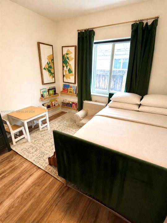 В аренду: $5,385 (4 спален, 3 ванн, 0 Квадратных фут)