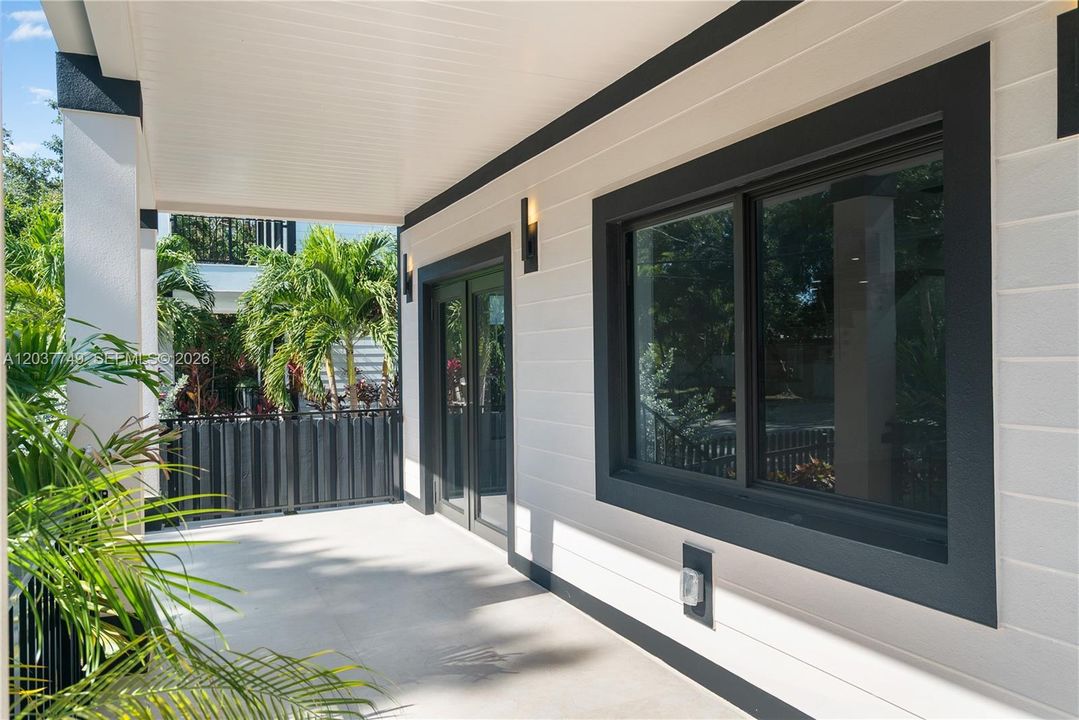 For Sale: $1,127,000 (3 beds, 3 baths, 1848 Square Feet)