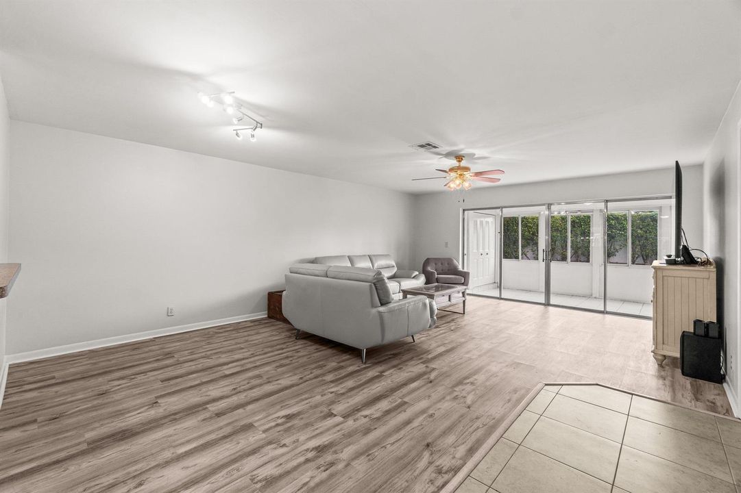 015-5074PrivetPlace-B-DelrayBeach-FL-334