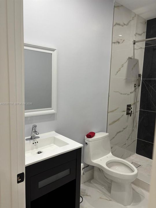 For Rent: $1,300 (1 beds, 1 baths, 1474 Square Feet)
