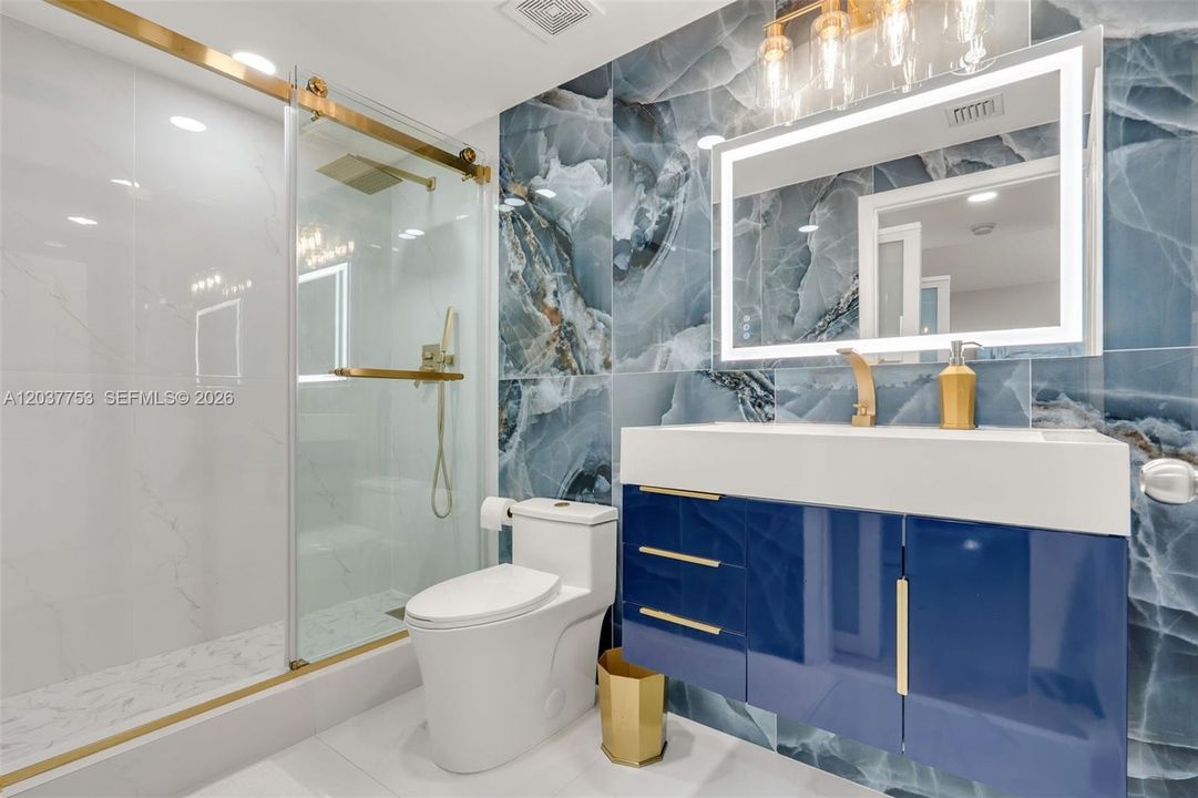 Guest Bathroom