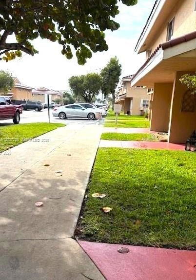 В аренду: $2,600 (2 спален, 2 ванн, 954 Квадратных фут)