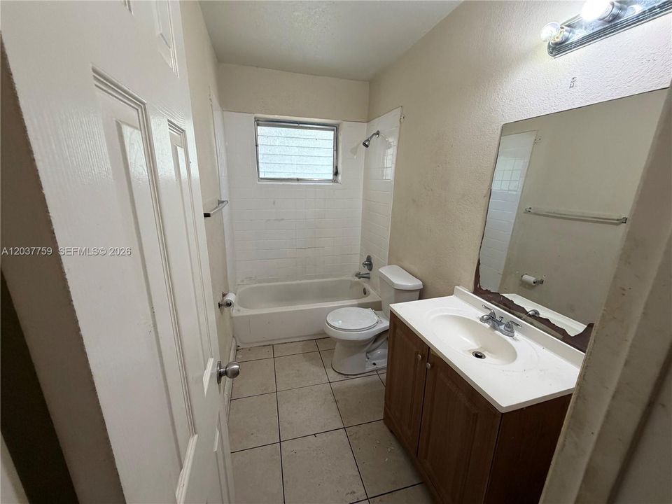 For Sale: $464,900 (3 beds, 2 baths, 1260 Square Feet)