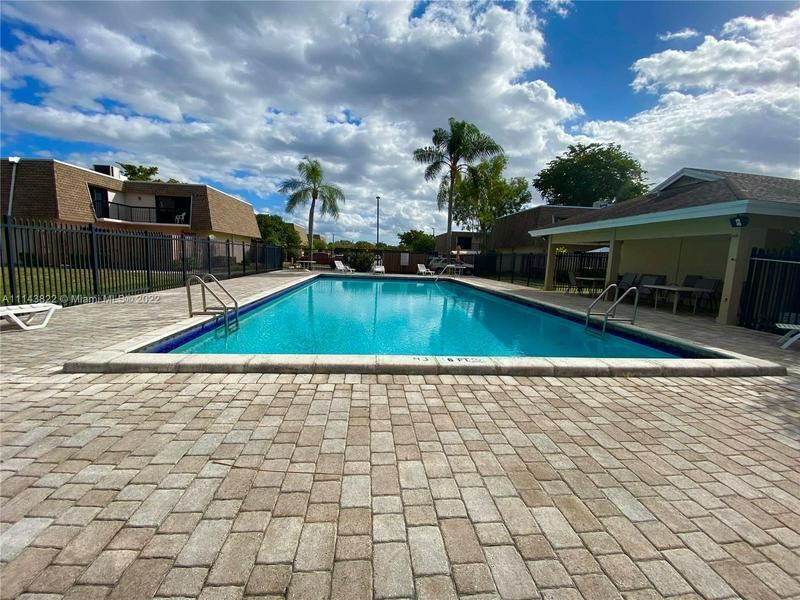 pool