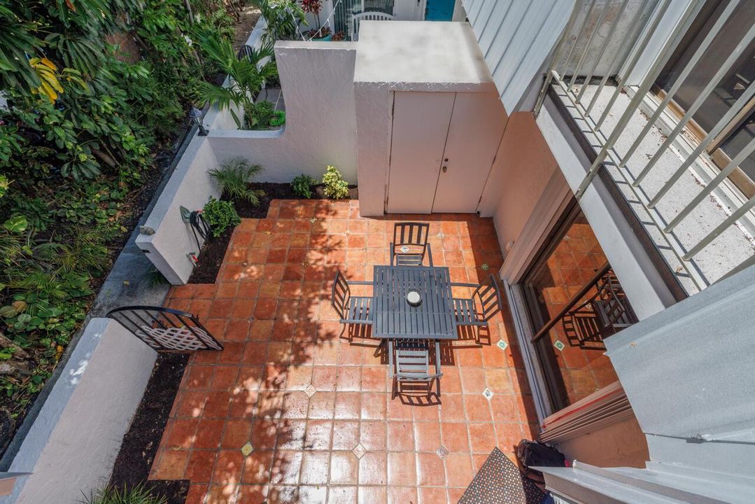 Balcony View of Courtyard