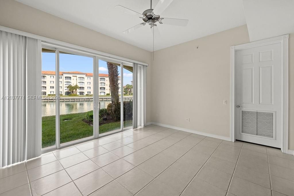For Rent: $2,500 (2 beds, 2 baths, 1989 Square Feet)