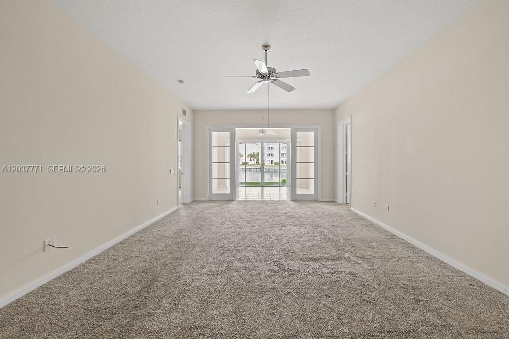 For Rent: $2,500 (2 beds, 2 baths, 1989 Square Feet)