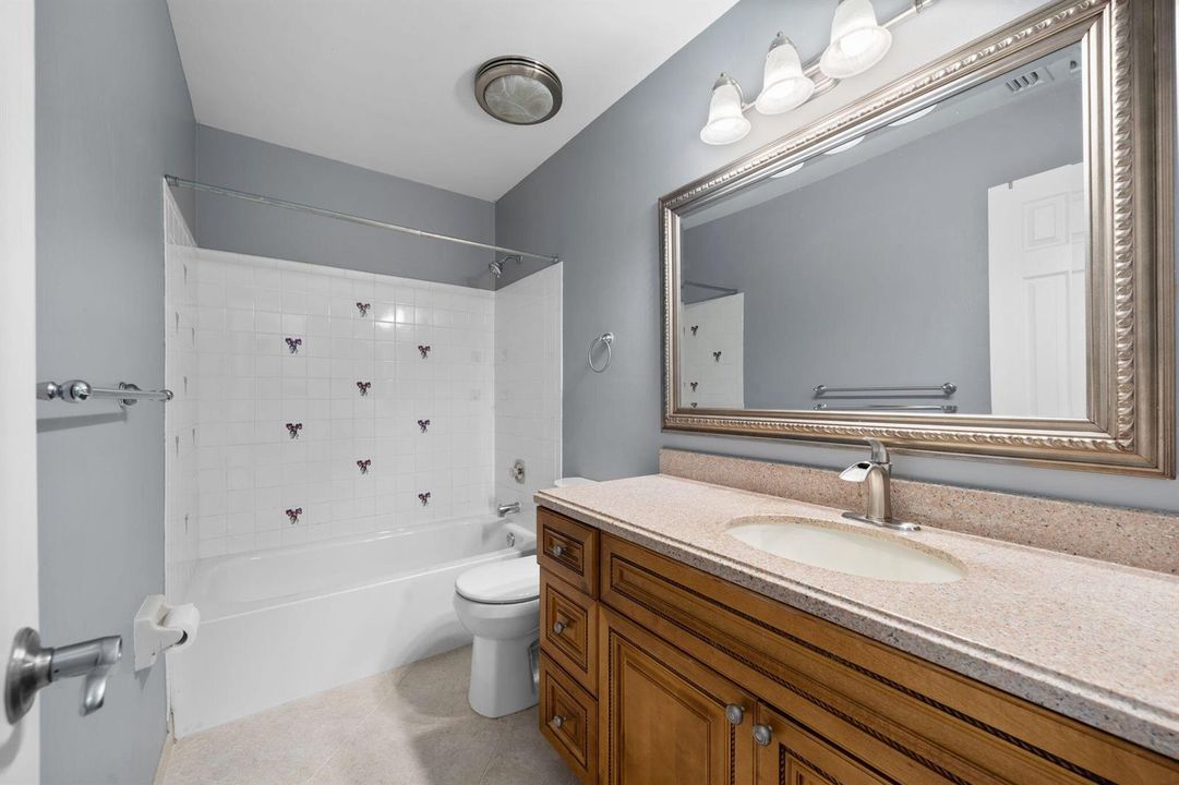 2nd bathroom