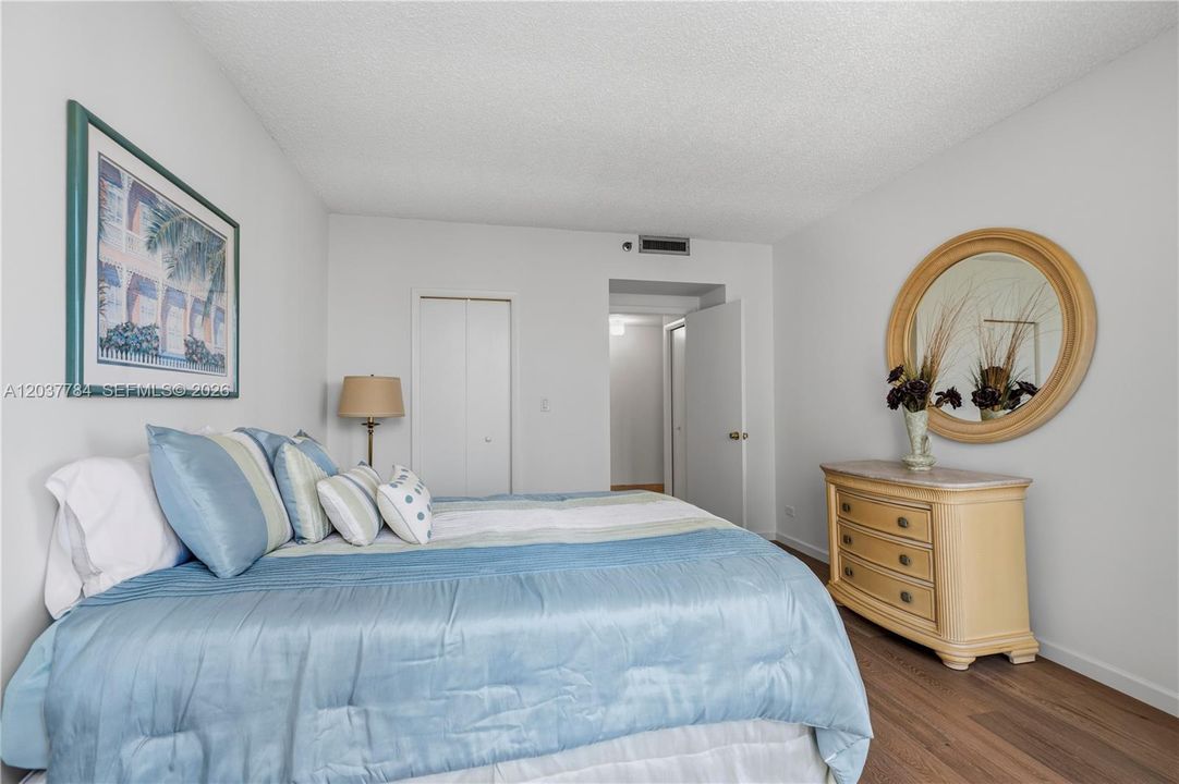 For Sale: $614,900 (2 beds, 2 baths, 1622 Square Feet)