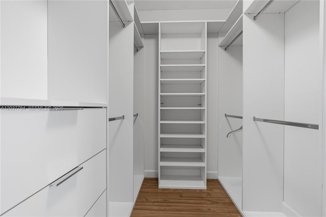For Sale: $614,900 (2 beds, 2 baths, 1622 Square Feet)