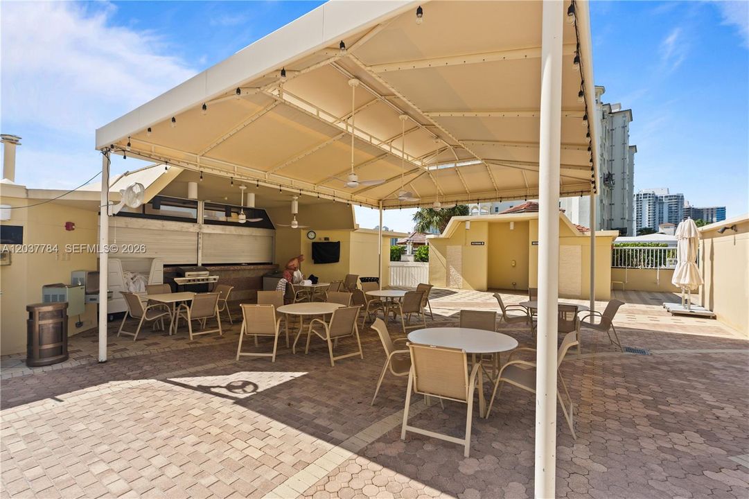 For Sale: $614,900 (2 beds, 2 baths, 1622 Square Feet)