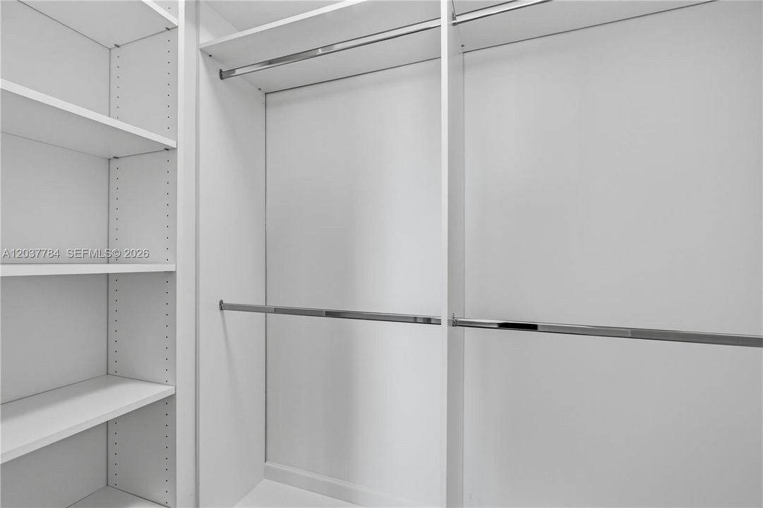 For Sale: $614,900 (2 beds, 2 baths, 1622 Square Feet)