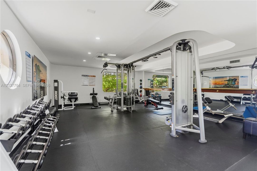 For Sale: $614,900 (2 beds, 2 baths, 1622 Square Feet)