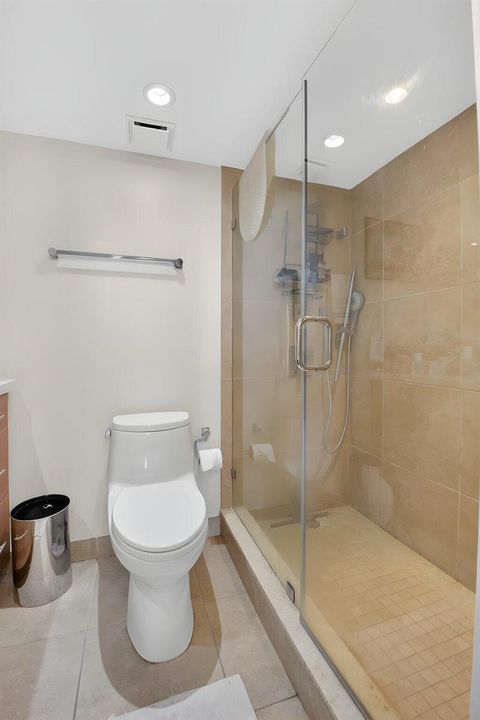 Owners Bathroom