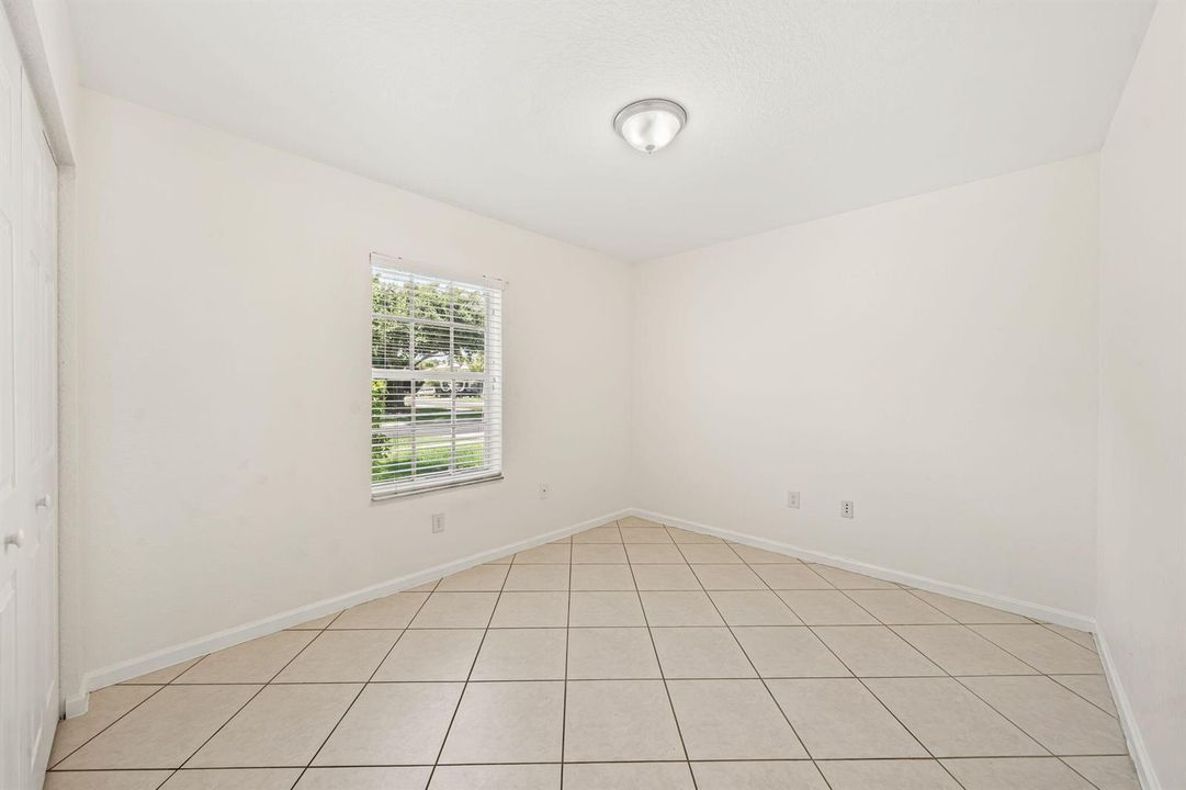 21-web-or-mls-DSC07453