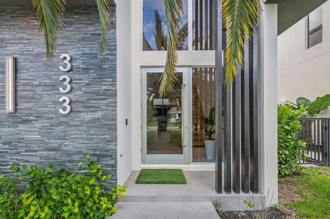 333 South Swinton Ave - 5.jpg-FULL
