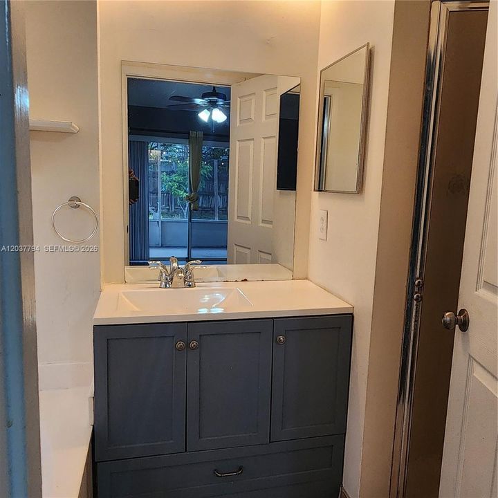 For Rent: $3,800 (3 beds, 2 baths, 1266 Square Feet)