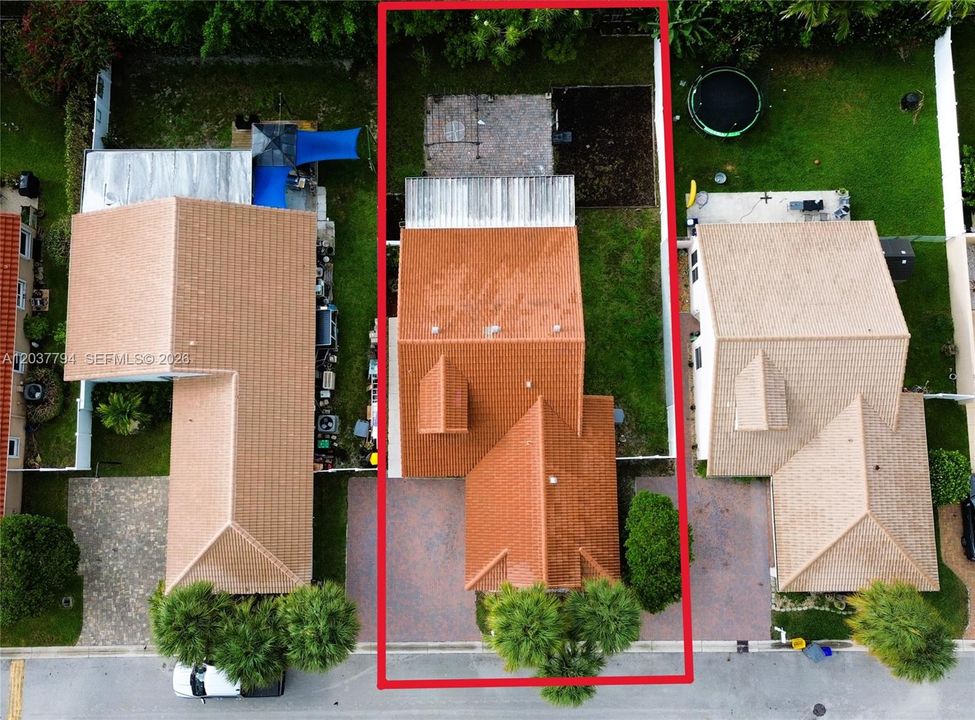 For Rent: $3,800 (3 beds, 2 baths, 1266 Square Feet)
