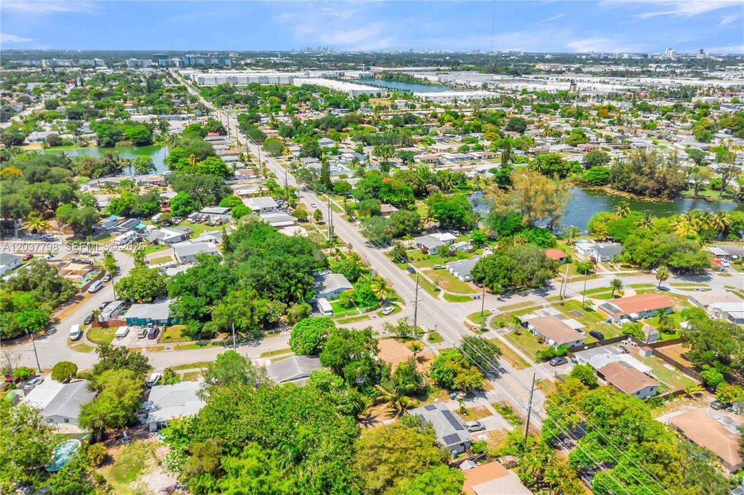For Sale: $539,000 (4 beds, 2 baths, 1130 Square Feet)