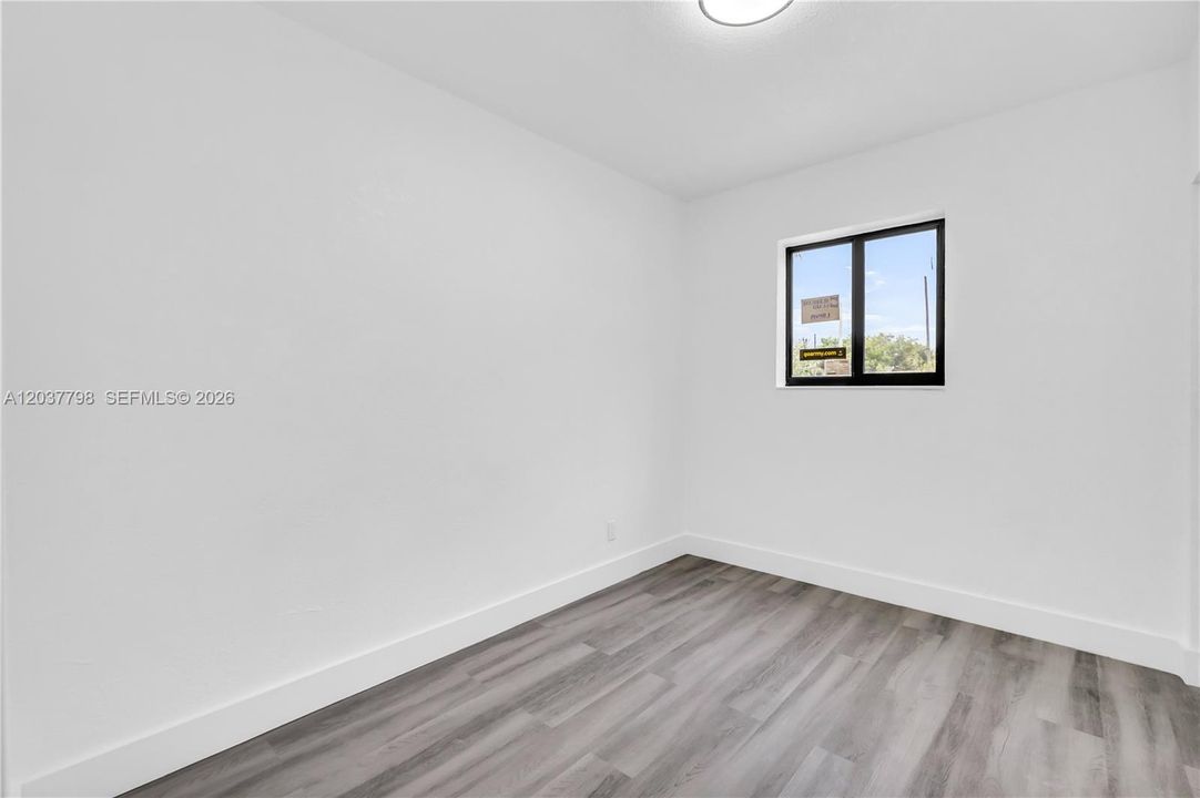 For Sale: $539,000 (4 beds, 2 baths, 1130 Square Feet)
