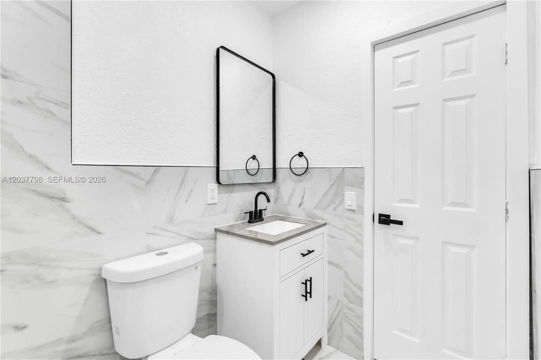 For Sale: $539,000 (4 beds, 2 baths, 1130 Square Feet)