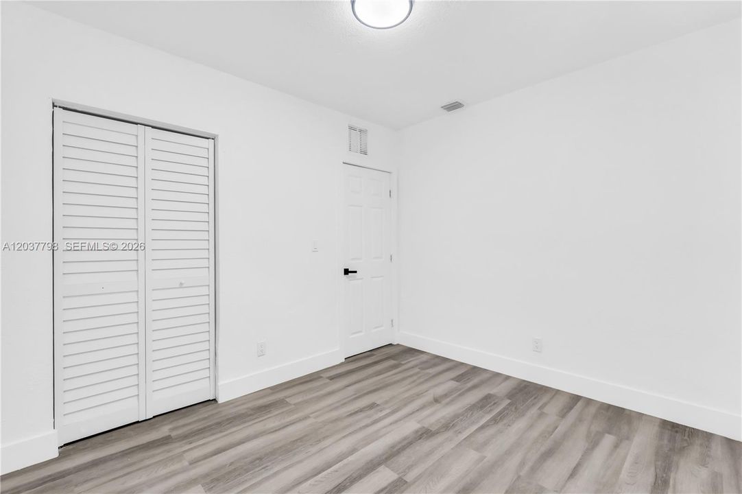 For Sale: $539,000 (4 beds, 2 baths, 1130 Square Feet)