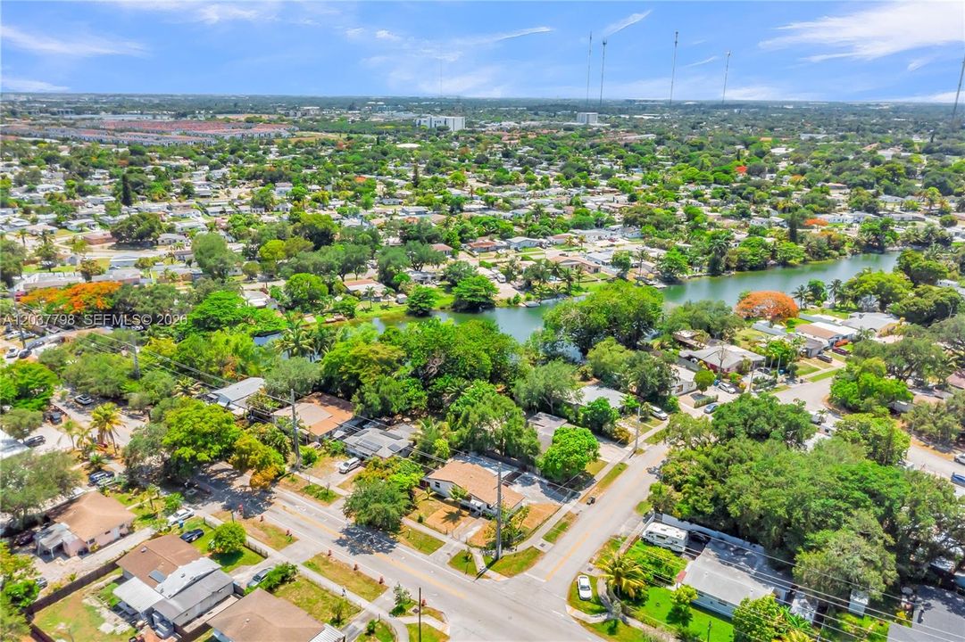 For Sale: $539,000 (4 beds, 2 baths, 1130 Square Feet)