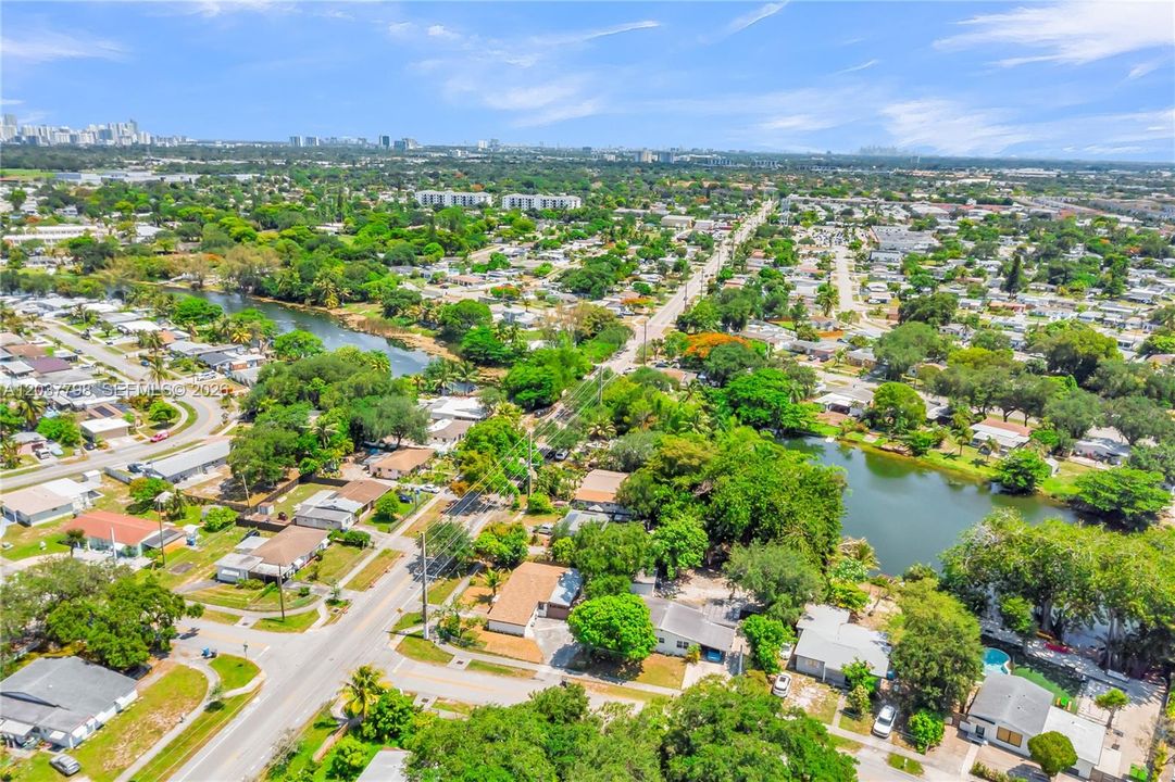 For Sale: $539,000 (4 beds, 2 baths, 1130 Square Feet)