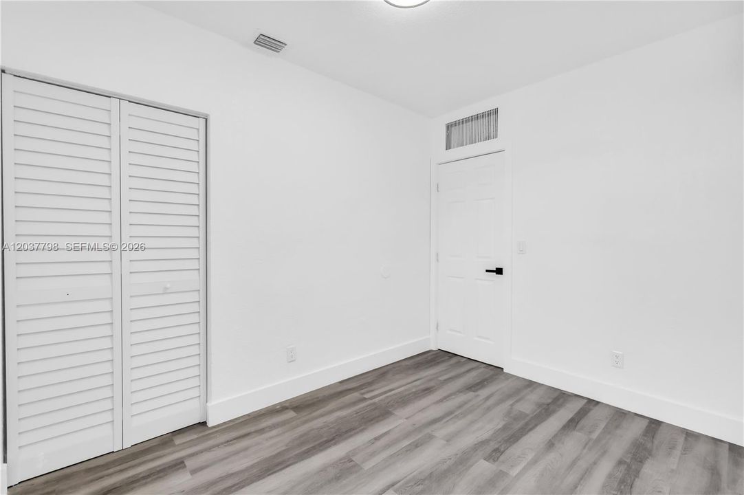 For Sale: $539,000 (4 beds, 2 baths, 1130 Square Feet)
