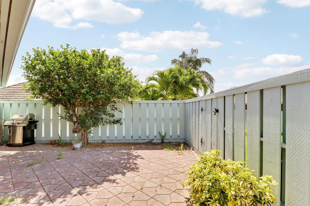 Fenced Courtyard