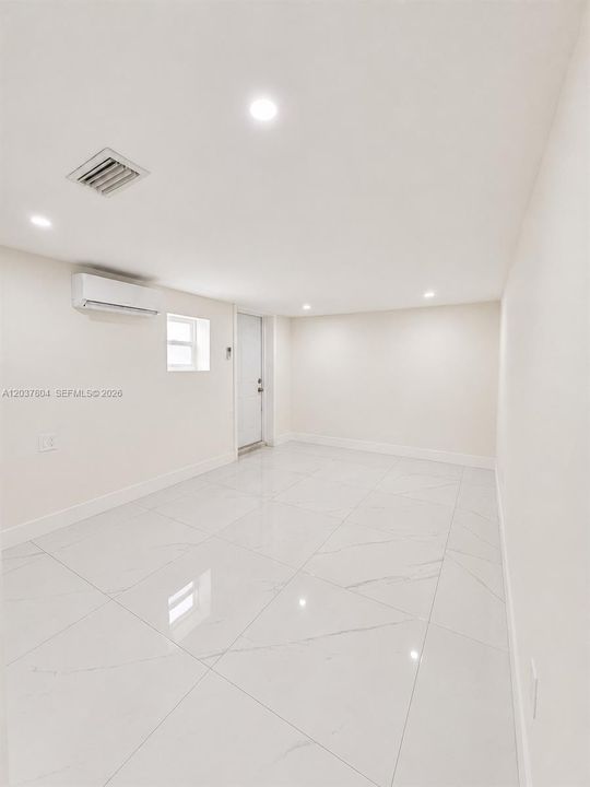 На продажу: $899,000 (3 спален, 2 ванн, 1332 Квадратных фут)