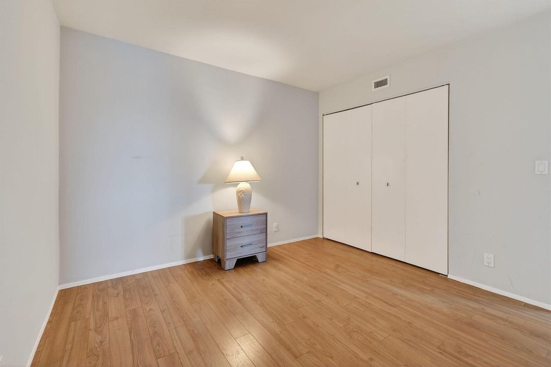 2nd Guest Room