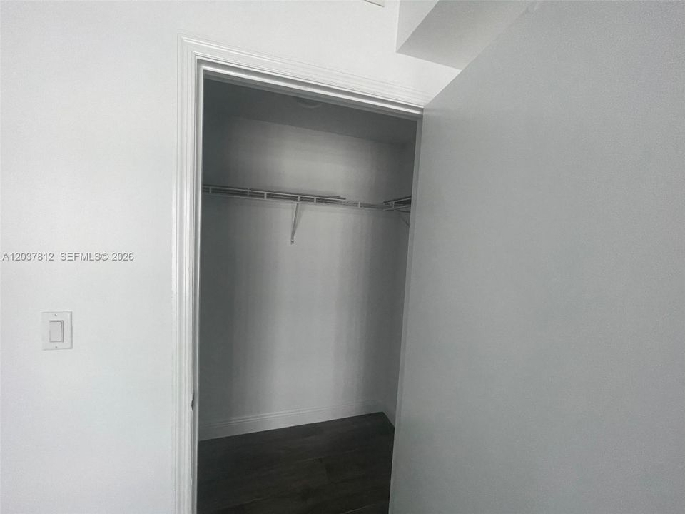En Venta: $457,000 (1 camas, 1 baños, 738 Pies cuadrados)