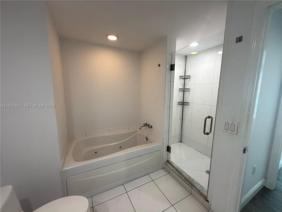En Venta: $457,000 (1 camas, 1 baños, 738 Pies cuadrados)