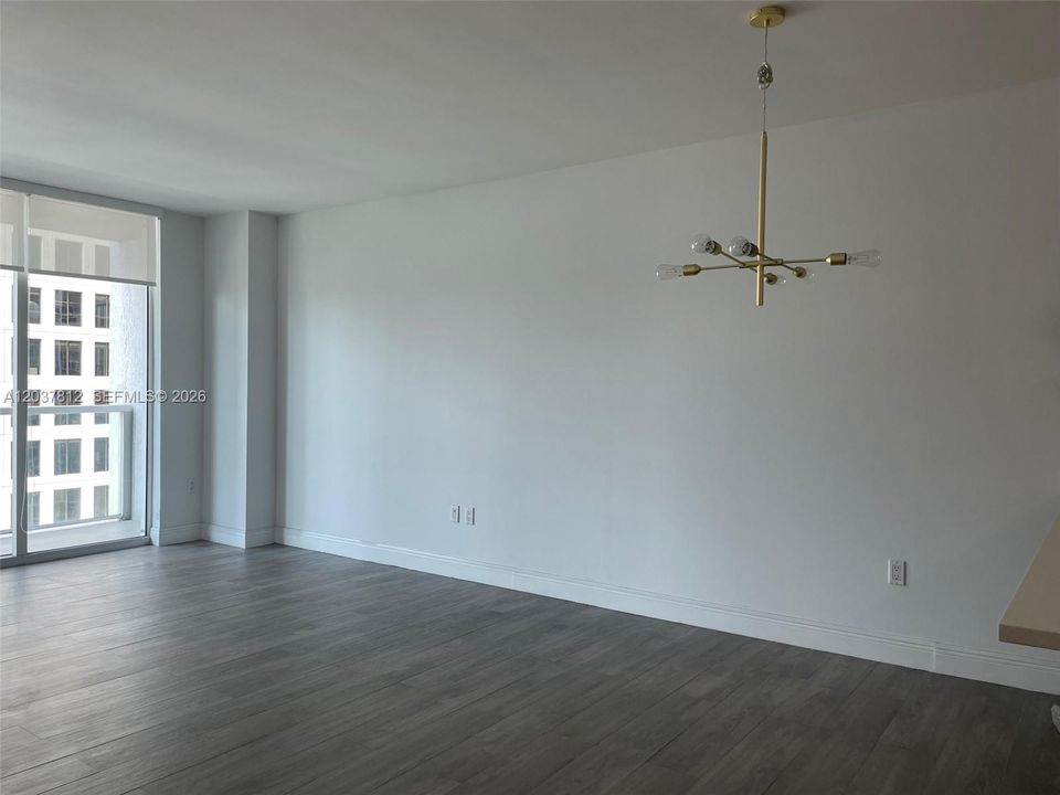 En Venta: $457,000 (1 camas, 1 baños, 738 Pies cuadrados)