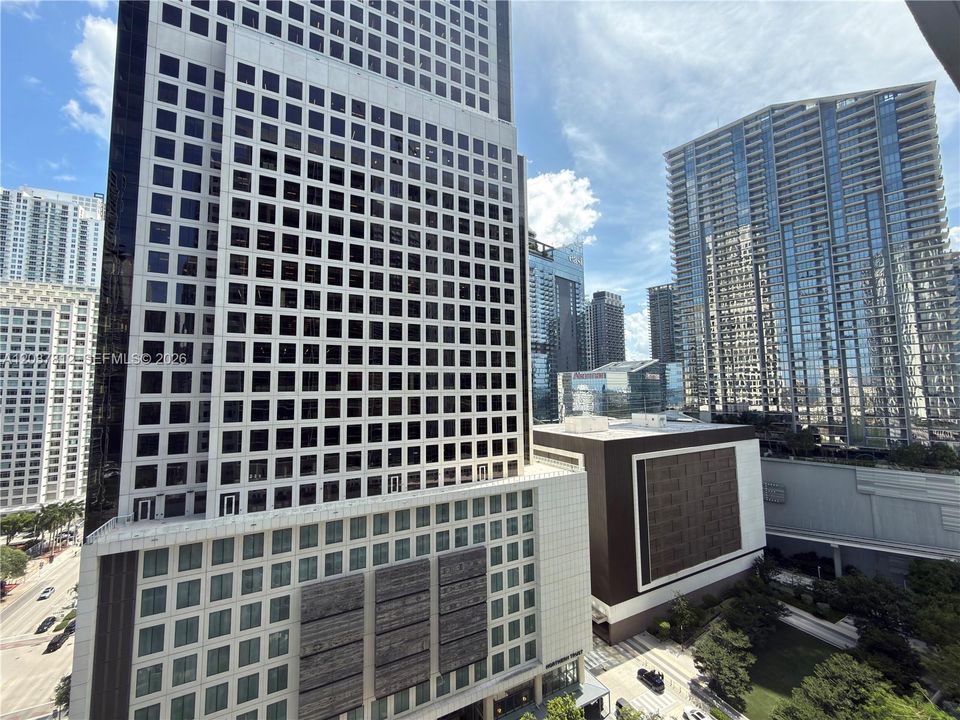 En Venta: $457,000 (1 camas, 1 baños, 738 Pies cuadrados)