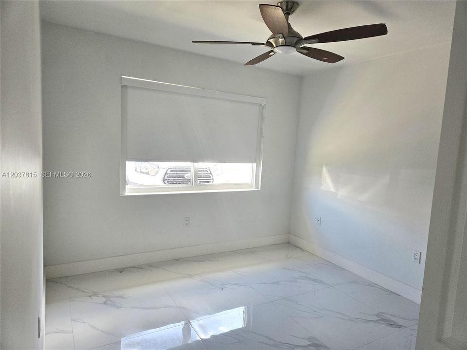 В аренду: $3,200 (3 спален, 2 ванн, 1227 Квадратных фут)