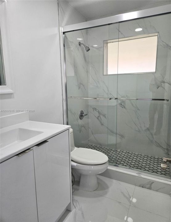 В аренду: $3,200 (3 спален, 2 ванн, 1227 Квадратных фут)