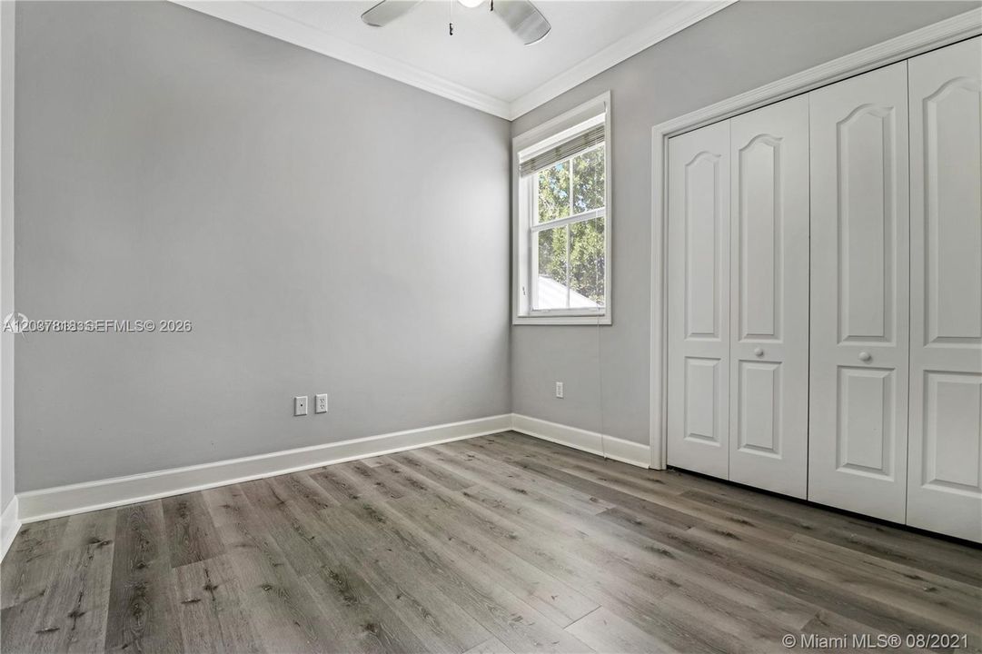 En Renta: $5,500 (3 camas, 2 baños, 2040 Pies cuadrados)