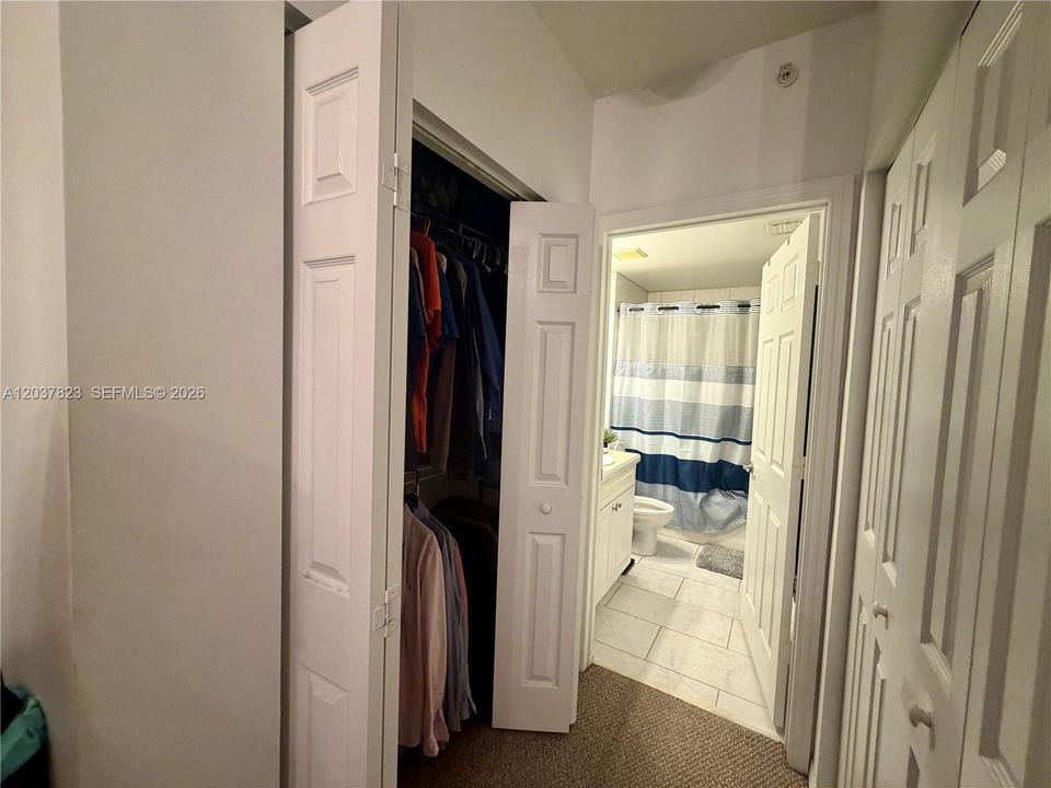 En Renta: $2,700 (2 camas, 2 baños, 989 Pies cuadrados)