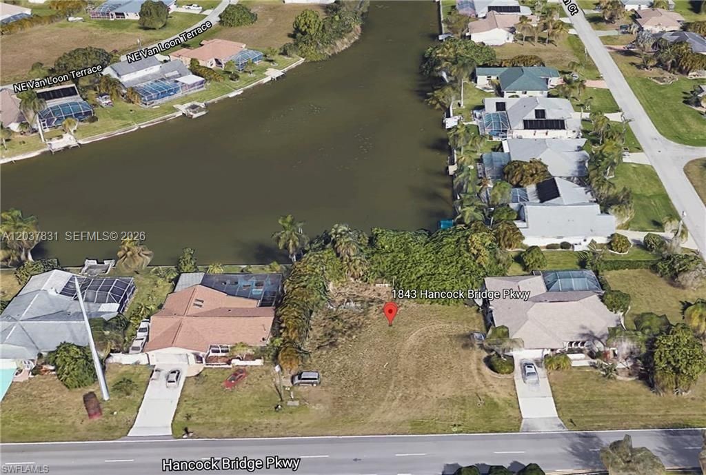 На продажу: $169,000 (0.26 acres)