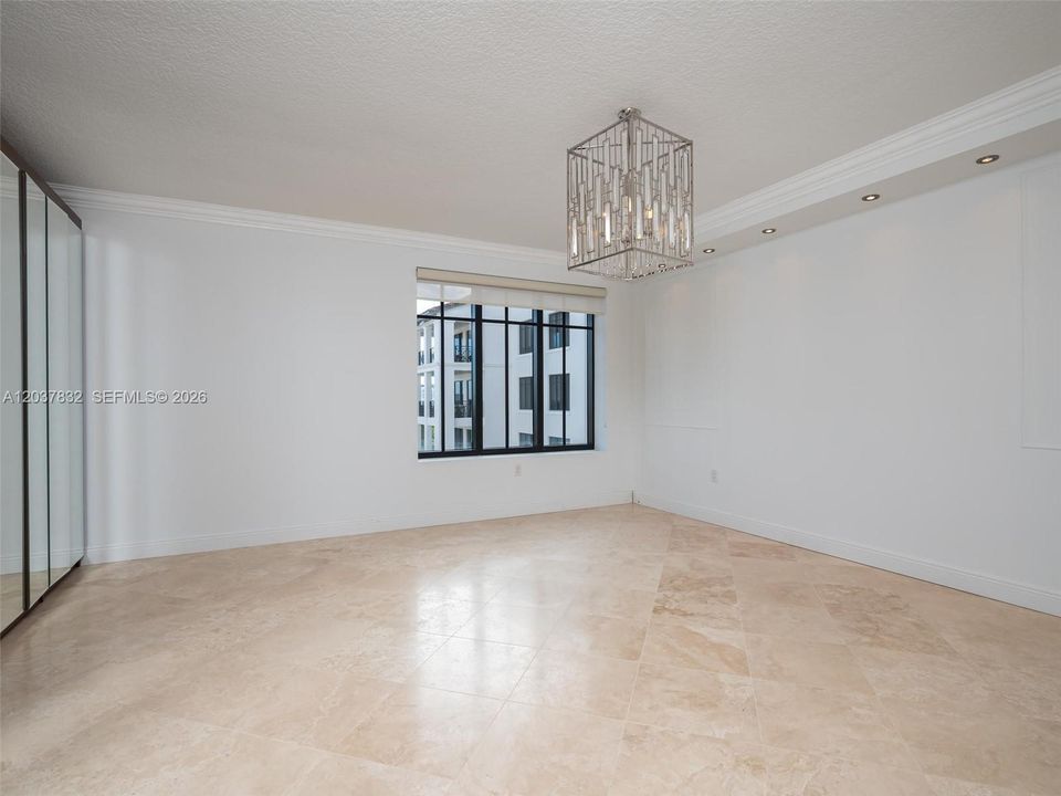 For Rent: $15,000 (3 beds, 3 baths, 3039 Square Feet)