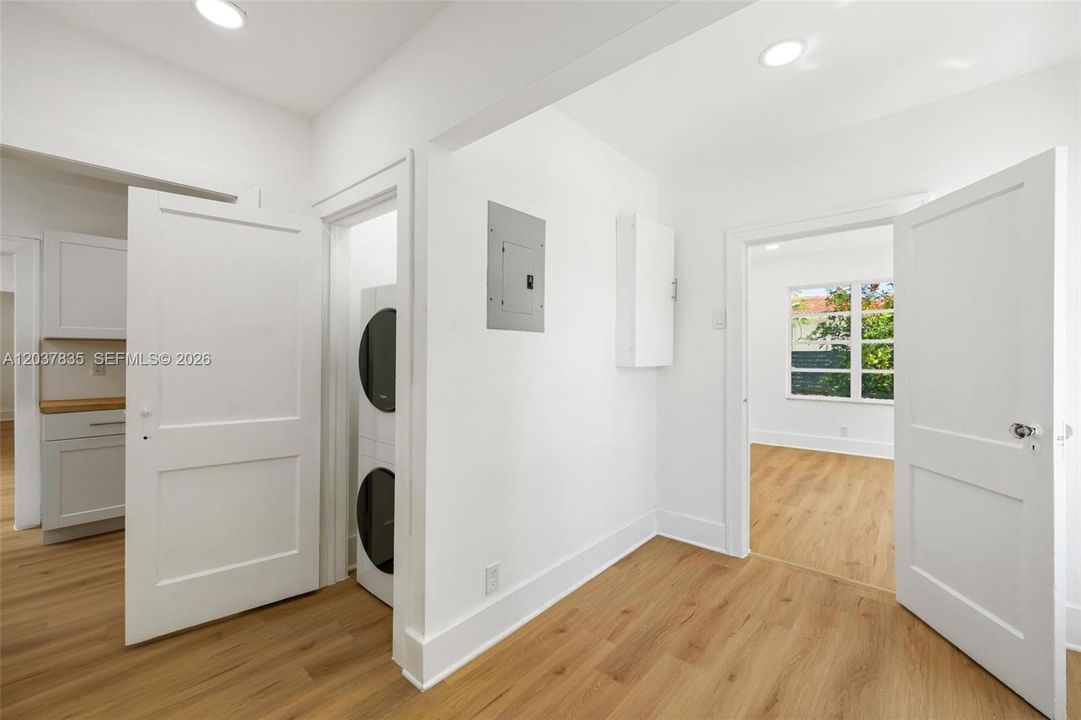 For Rent: $3,800 (3 beds, 2 baths, 1428 Square Feet)