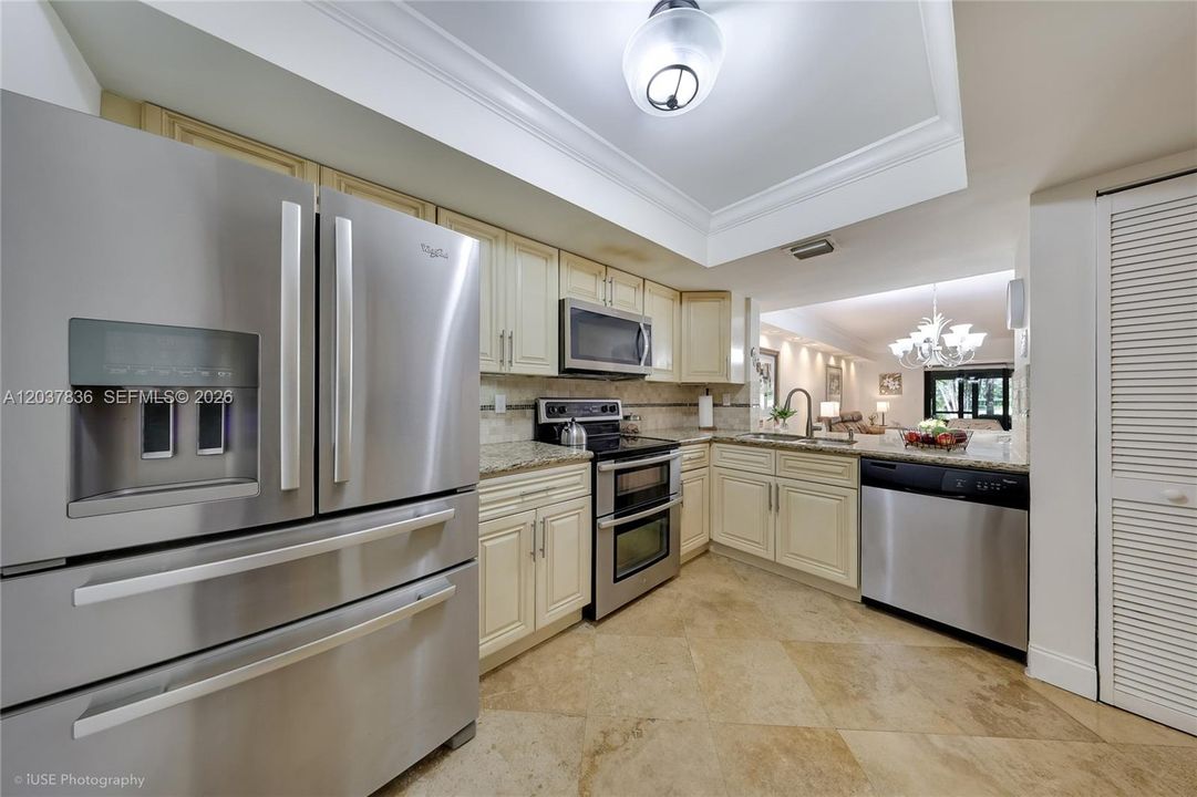 For Sale: $789,000 (3 beds, 2 baths, 1542 Square Feet)