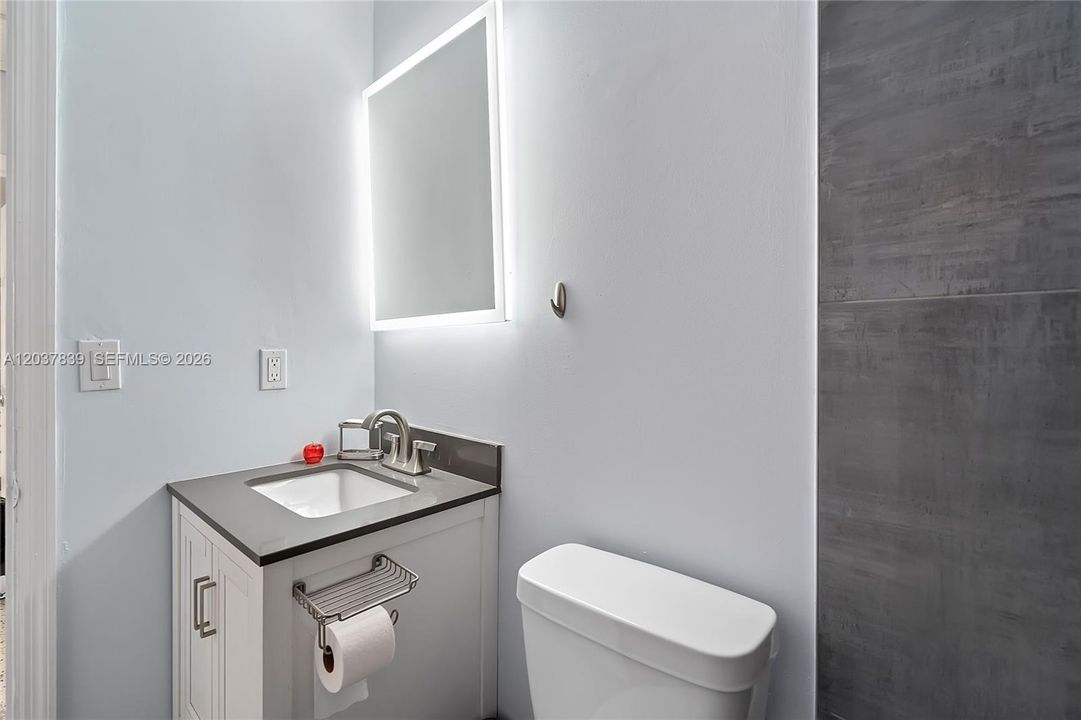 В аренду: $3,800 (3 спален, 2 ванн, 1492 Квадратных фут)