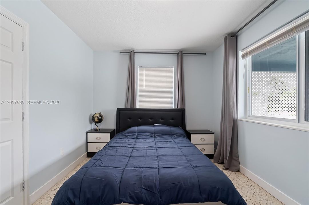 В аренду: $3,800 (3 спален, 2 ванн, 1492 Квадратных фут)
