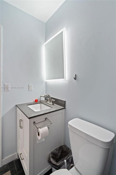 В аренду: $3,800 (3 спален, 2 ванн, 1492 Квадратных фут)