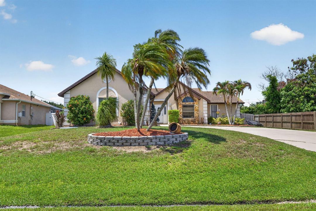2-web-or-mls-3A5A6389